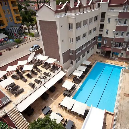 Comet De Luxe 4*